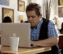 pissed-laptop